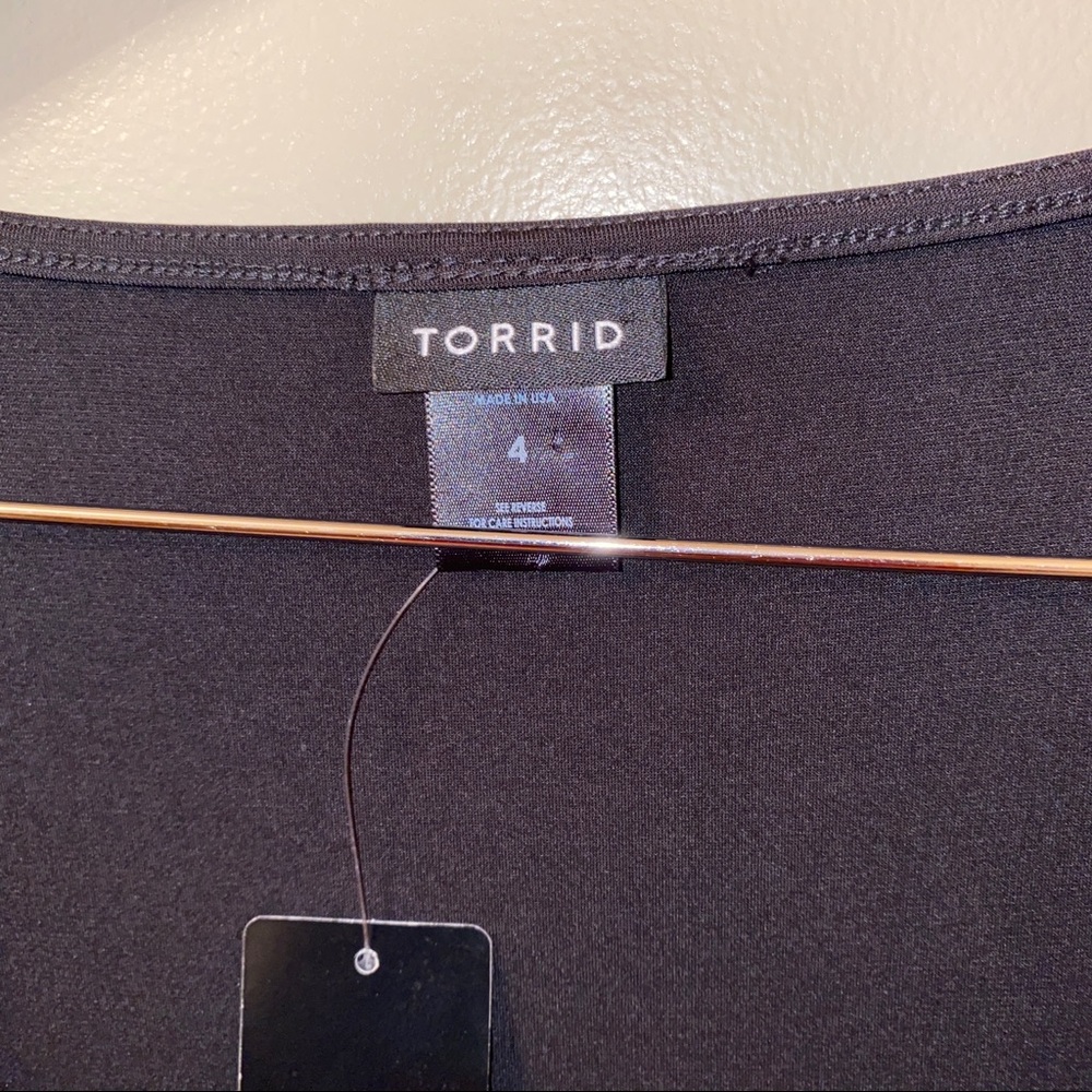 Torrid Blouse‎ - Picture 4 of 5